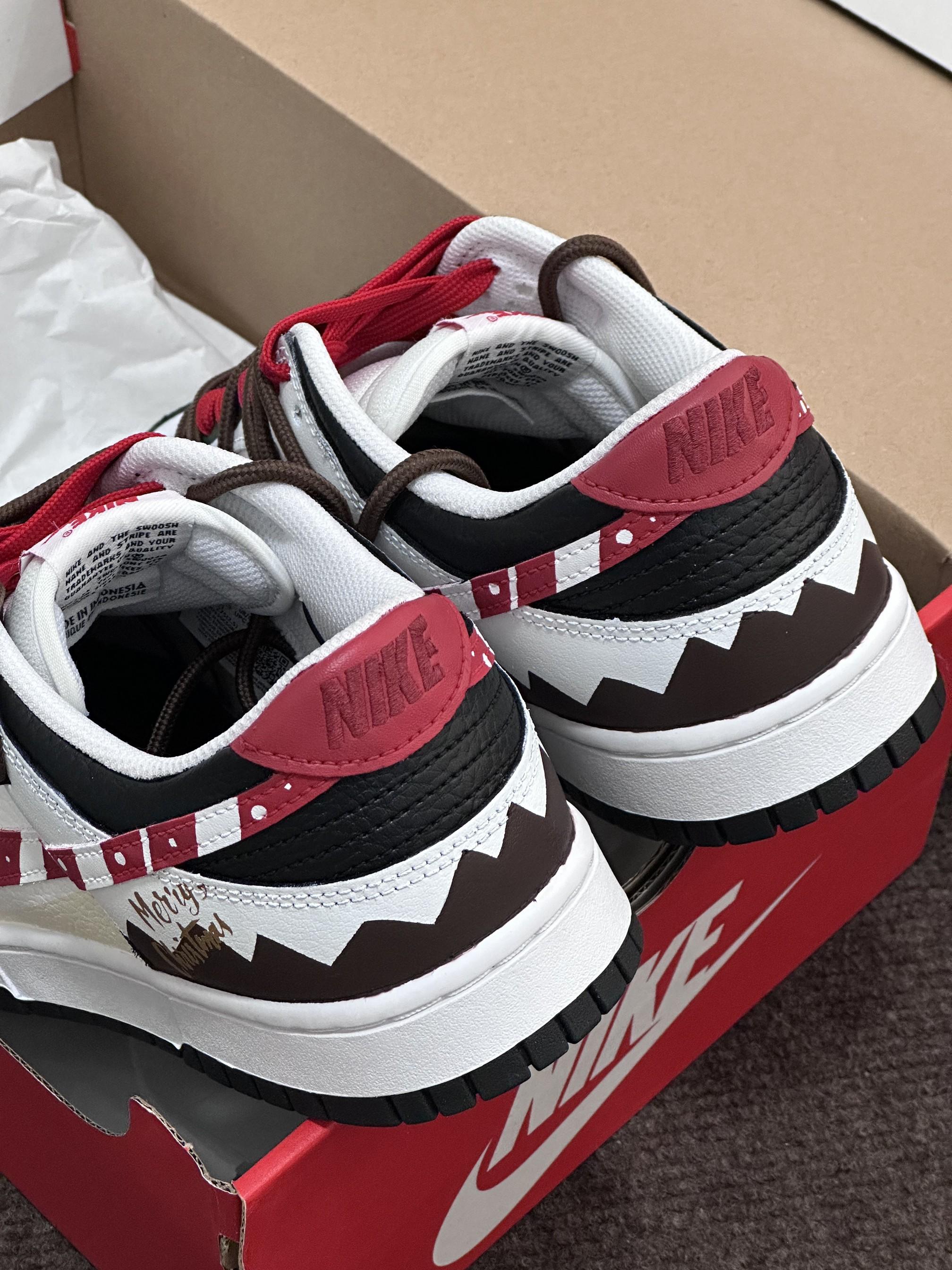 🔥这双『雪顶可可』圣诞节🎄限定情侣👫板鞋👟有点酷‼️